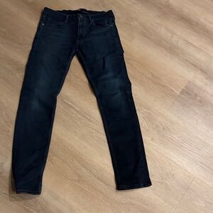 Paige Dark Wash Lennox Skinny Jeans size 12/31